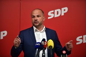 Siniša Hajdaš Dpnčić (Snimio Davor Kovačević)