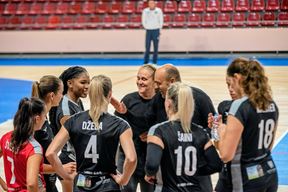 Trenerica Tatjana Tonković sa svojim igračicama