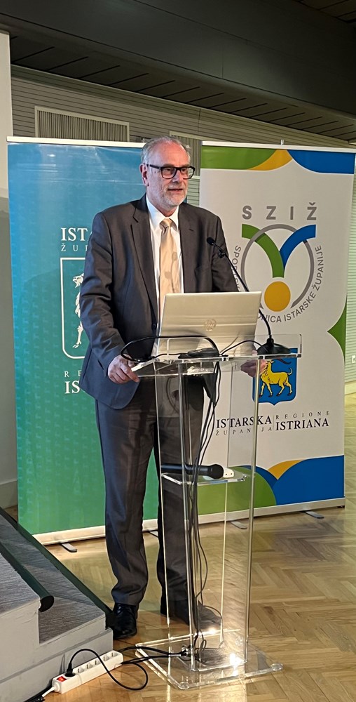 (Snimila Mateja Sponza)