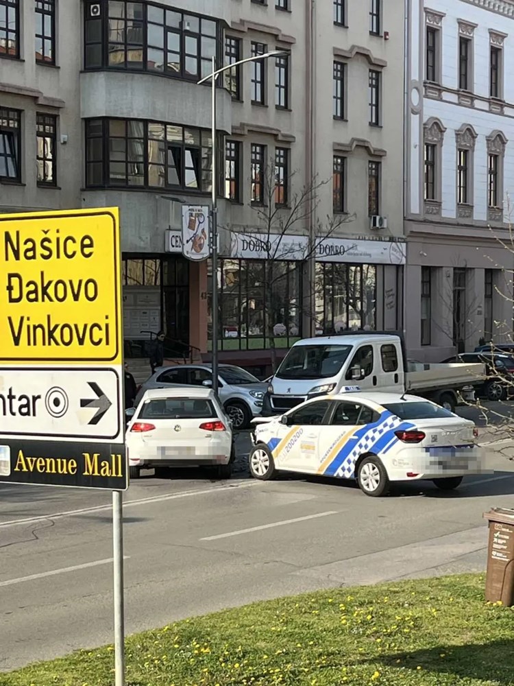 (Milan Bugarić, Kre&scaron;imir Levak)