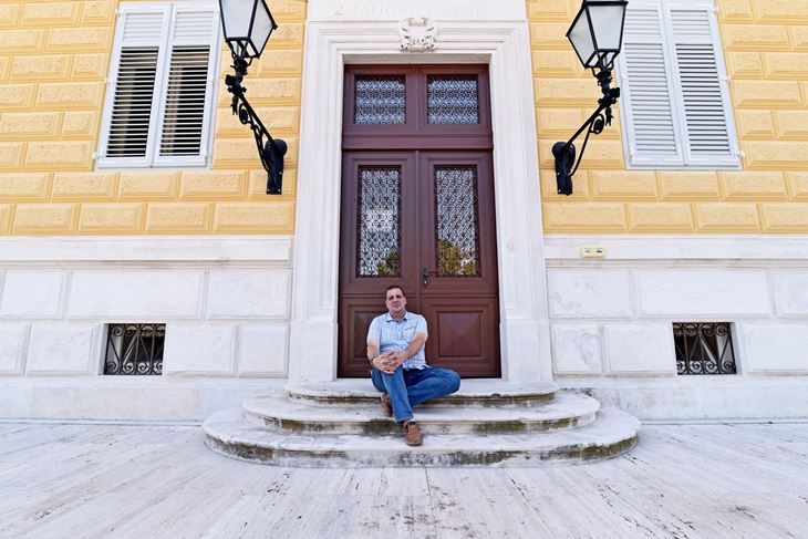 (Snimio Hassan Abdelghani)