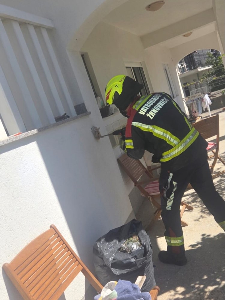 (Foto: DVD Žrnovica)