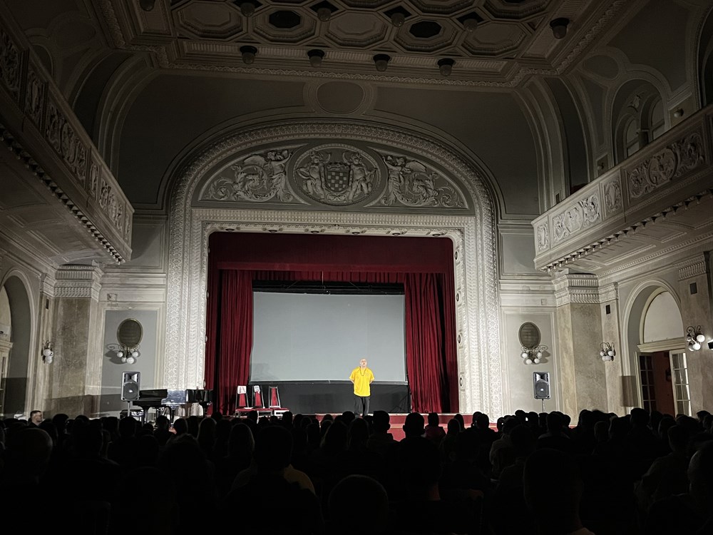 (Snimila Mateja Sponza)