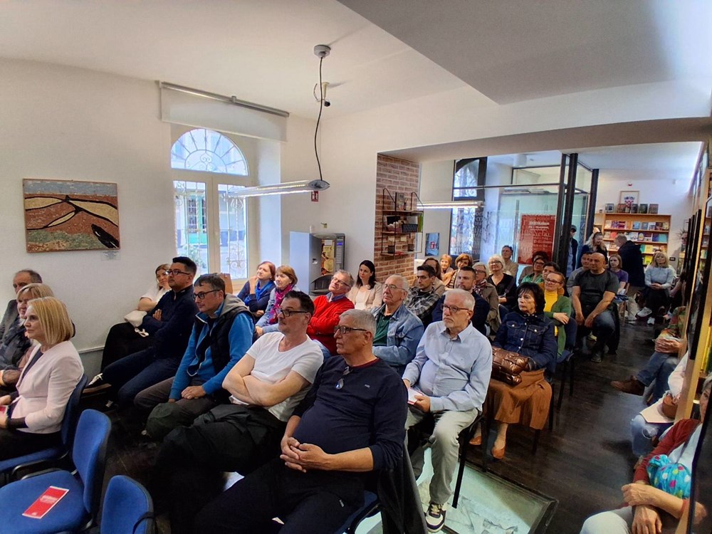 (Gradska knjižnica Poreč)