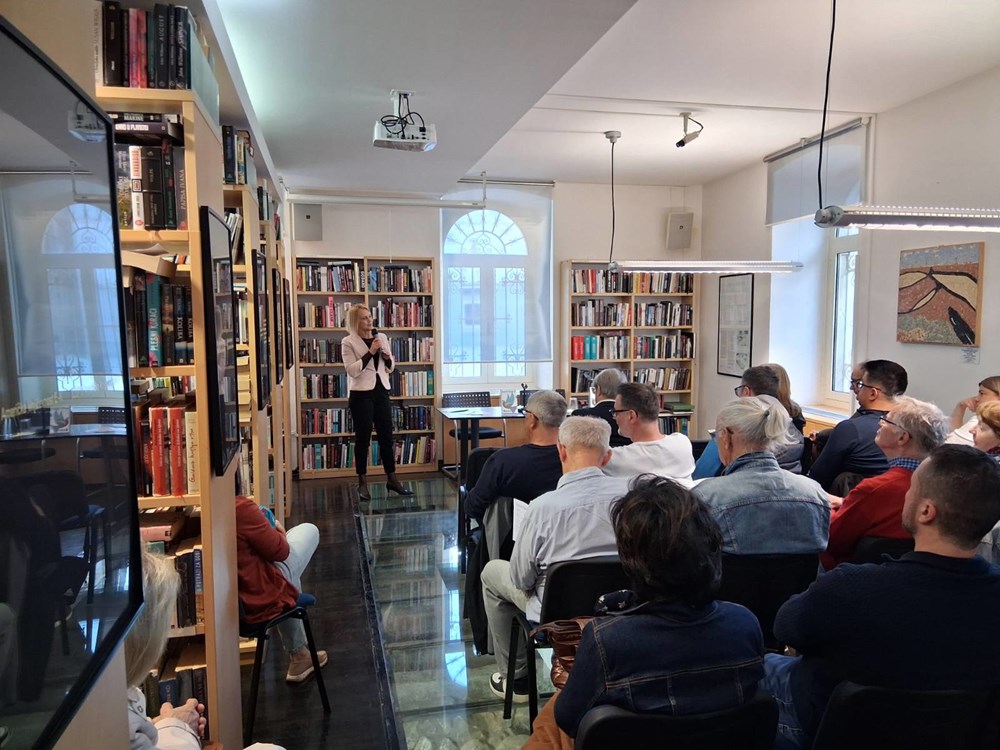 (Gradska knjižnica Poreč)