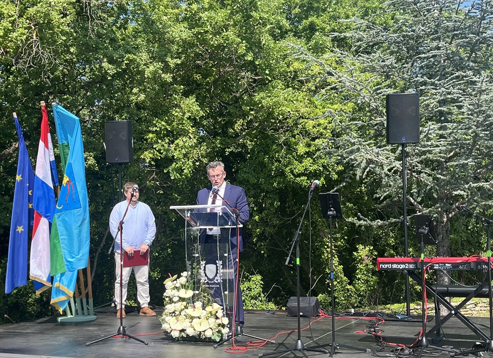 (Snimila Mateja Sponza)