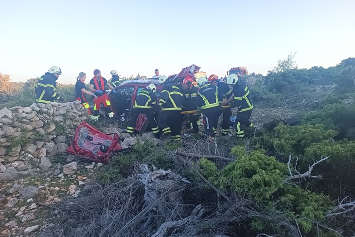 (Vatrogasci Lošinj / Facebook)