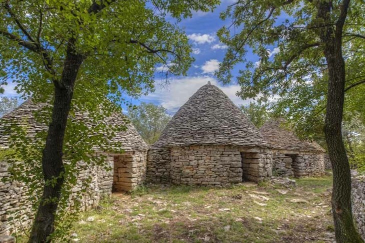 Kažuni u Vodnjanu