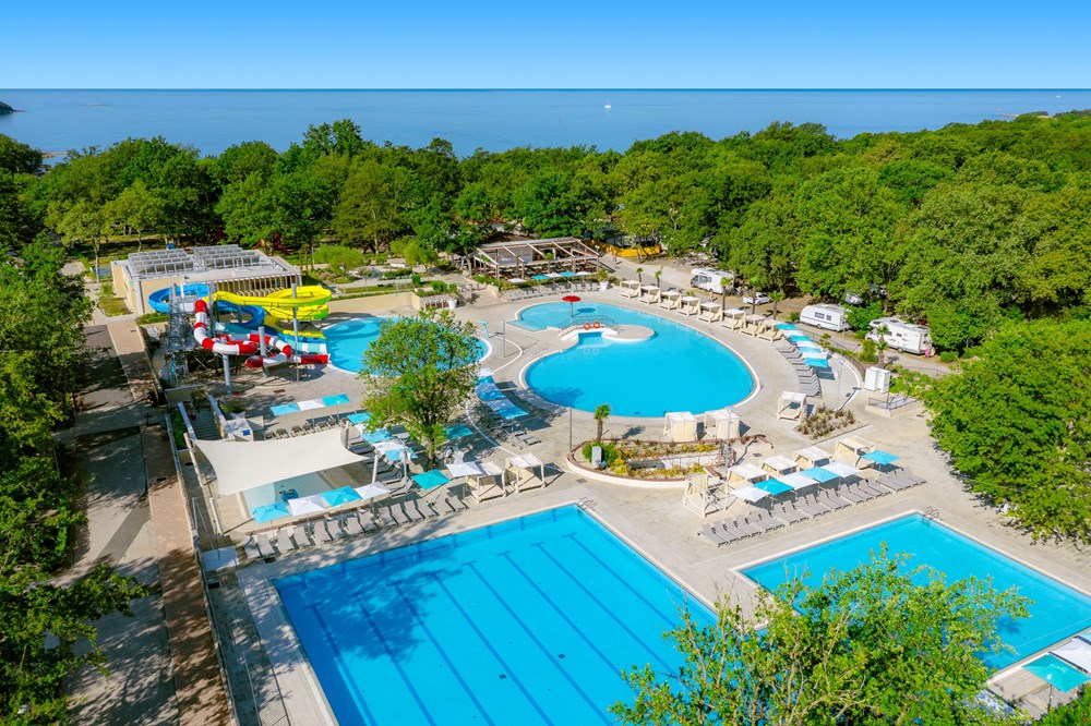 (Plava Laguna)