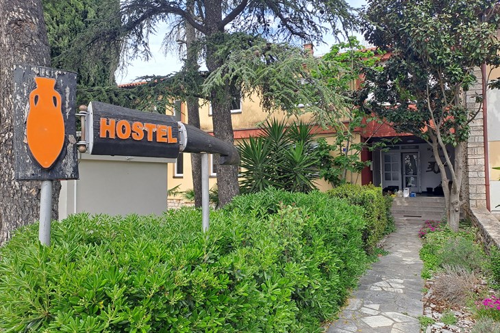Hostel Amfora (Snimio Zoran Oljača)