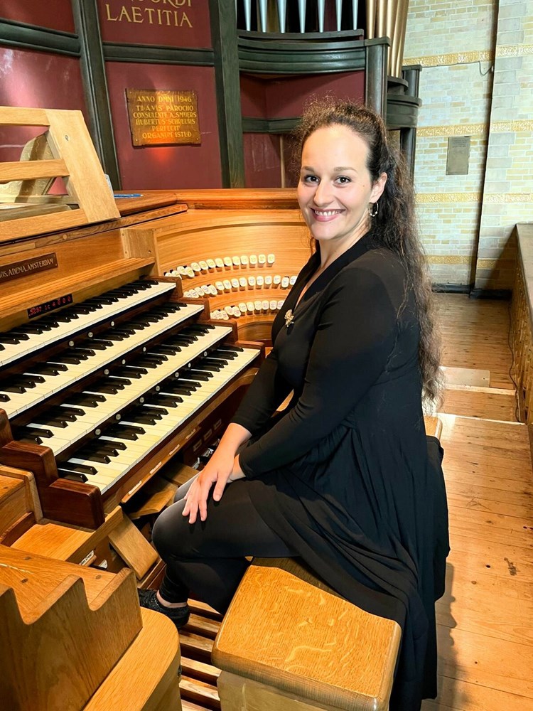 Elena Roce (Press)