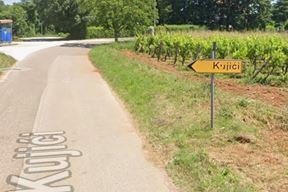 (Google Maps)