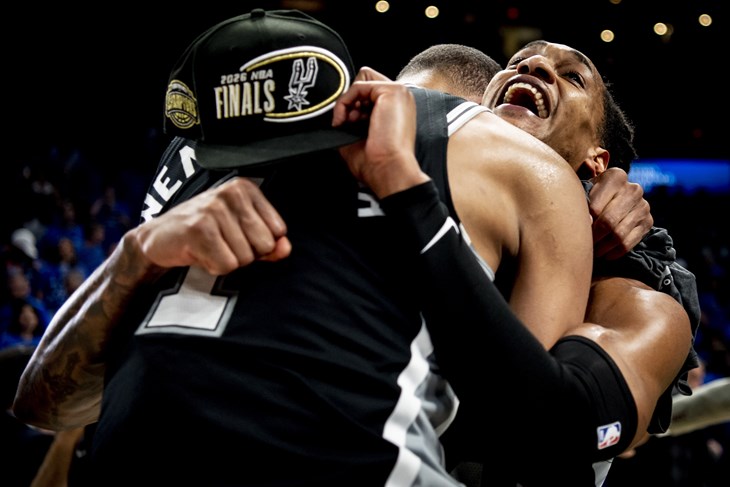 (Foto X/San Antonio Spurs)