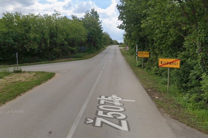 (Google Maps)