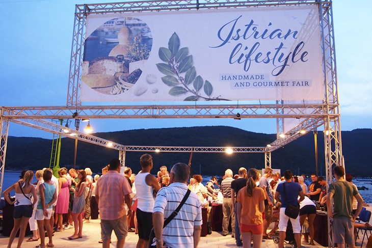 (TZ Labin)
