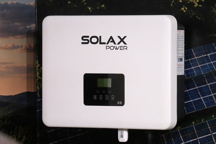 Solar Home (Snimio Milivoj Mijošek)