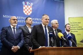 (Foto Hina/ Dario GRZELJ/ dag)