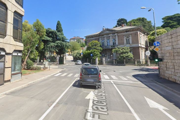(Google Maps)