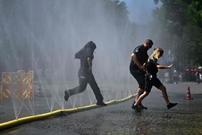 (Photo by Ina FASSBENDER / AFP)