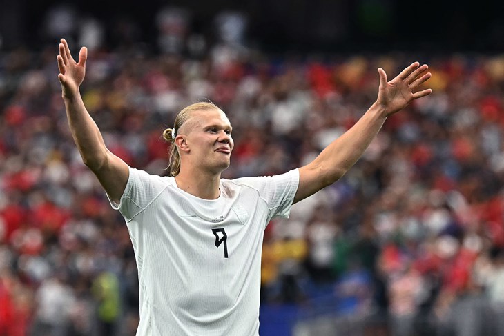 (Photo by Paul ELLIS / AFP)