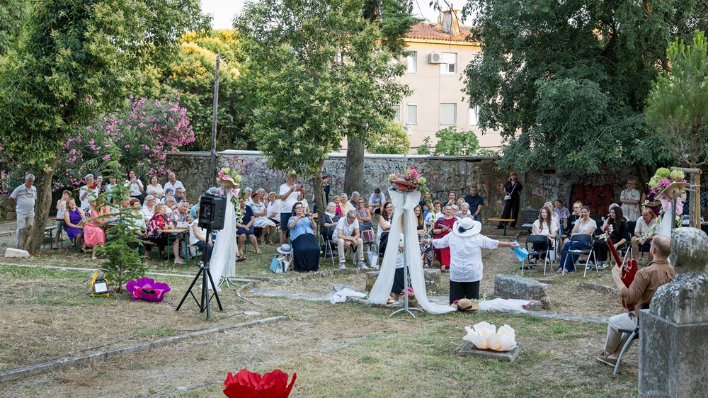 (Gradska Knjižnica Rovinj)