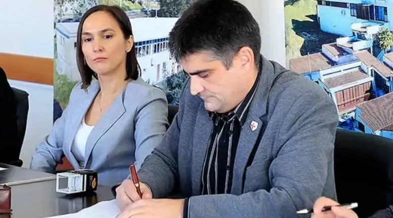 Jelena Perossa i Fabrizio Vižintin (Grad Buje)