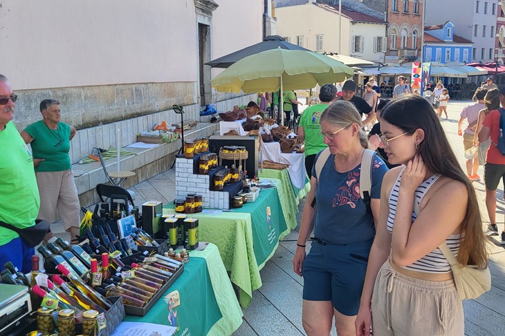 (Institut za poljoprivredu i turizam)