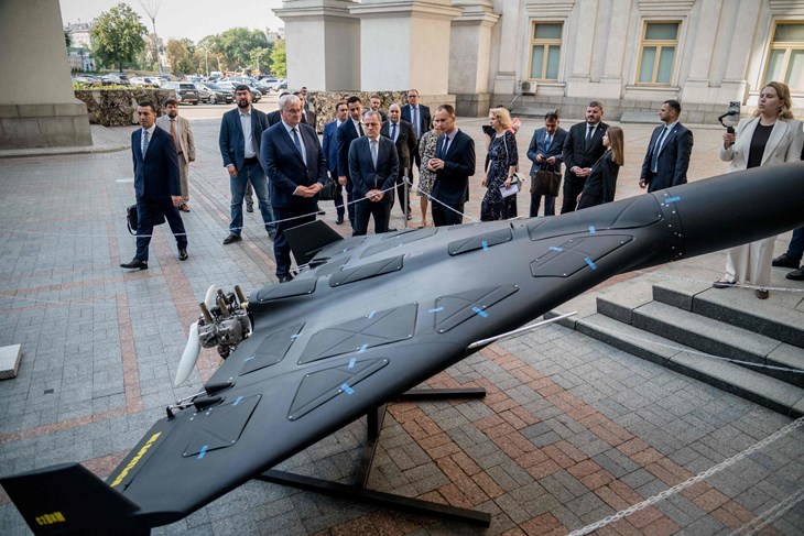 (Ukrainian Foreign Ministry press-service / AFP) 