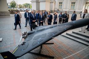 (Ukrainian Foreign Ministry press-service / AFP) 