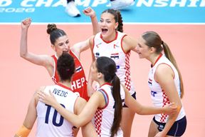 (FIVB)
