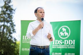 (Press IDS)