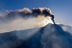(Foto: Handout / Etna Walk / AFP)