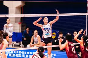 (FIVB)