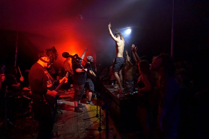 (Foto Pandemonium)