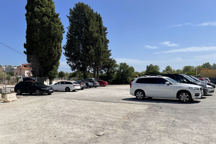 (Pula parking)