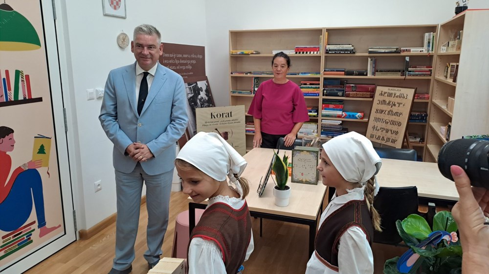 (Zoran Oljača)