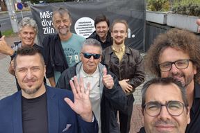 Cijela ekipa Ek Balama na snimanju drugog albuma "Sang Gitane" (Press)