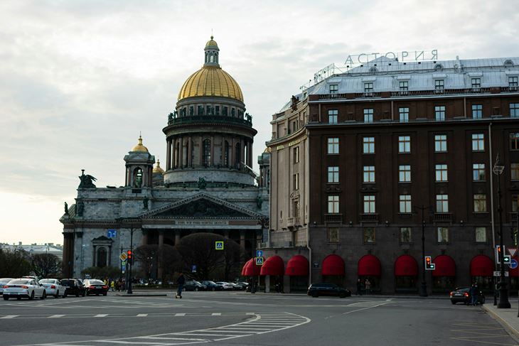 Sankt Peterburg (Unsplash)