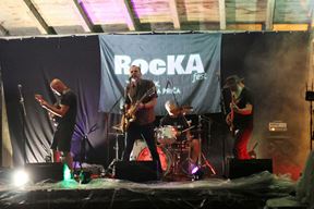 The Low Kicks (Snimio Mus)