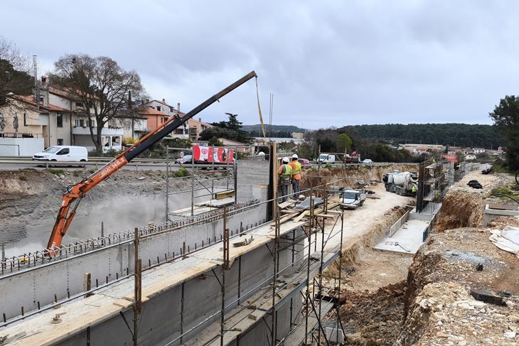Cesta prekomorskih brigada - obilaznica Pula (Grad Pula)