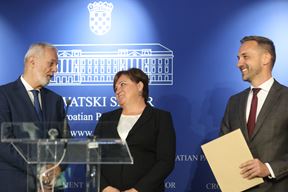 (foto HINA/ Daniel KASAP/ dk)