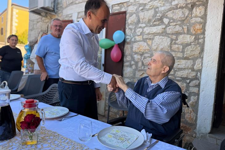(Grad Poreč)