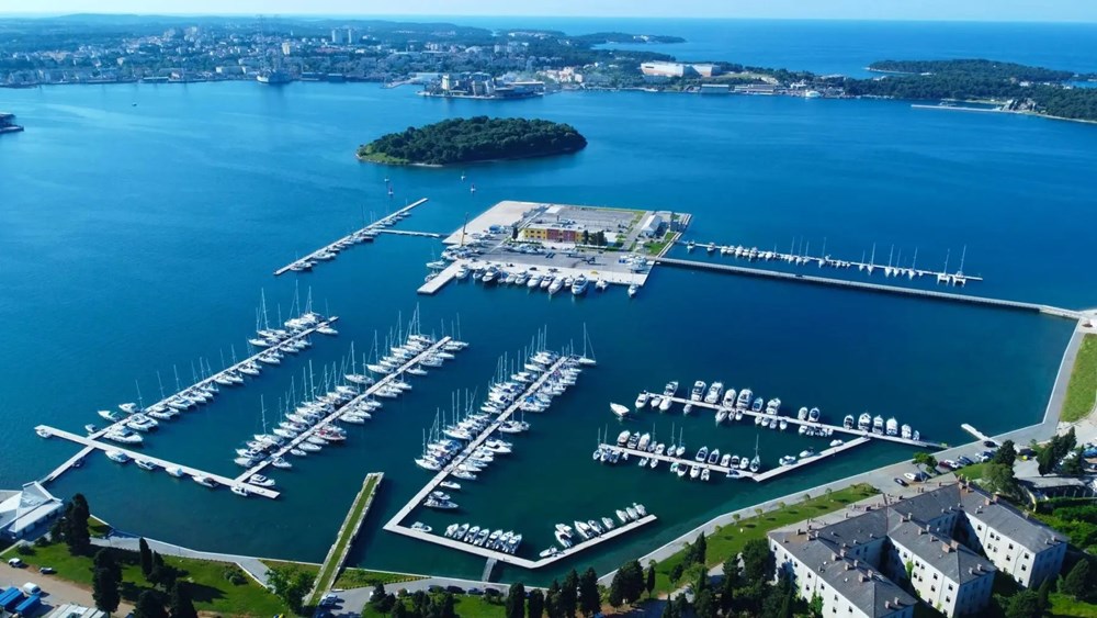 (CRO Melges)