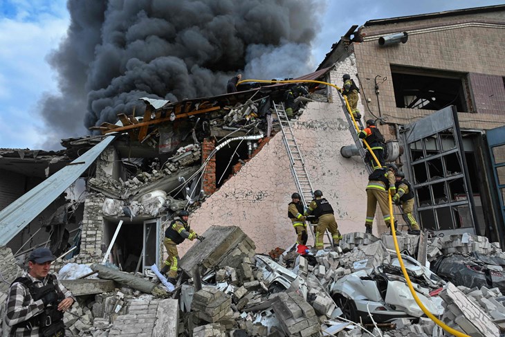 (Photo by SERGEY BOBOK / AFP)