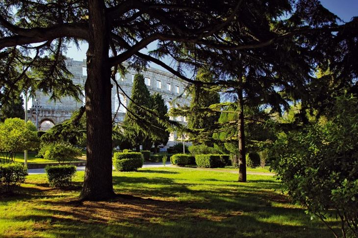 Valerijin park (Grad Pula)