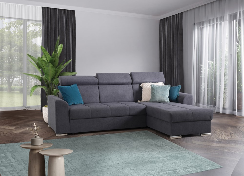 (Harvey Norman)