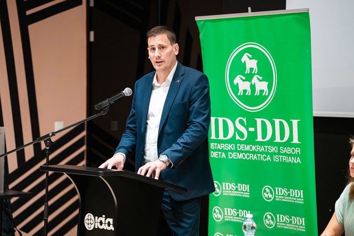 (Press IDS)