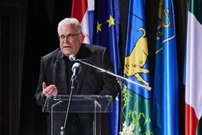 Don Josip Grbac (Snimio Merlo De Graia)
