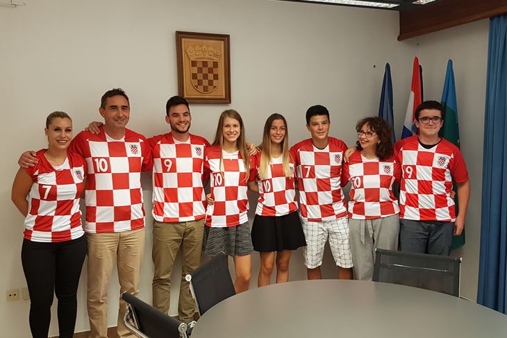 Nagrađeni su učenici Ela Perica, Carla Rosanda, Karlo Lorencin i Dino Lovrić (M. VERMEZOVIĆ IVANOVIĆ)