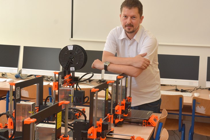 Sven Maričić u 3D laboratoriju (N. LAZAREVIĆ)